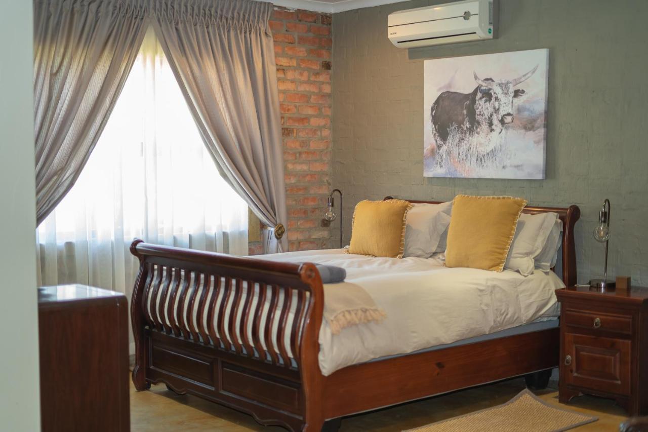 Maretlwane Guesthouse Buffelspoort Exteriör bild